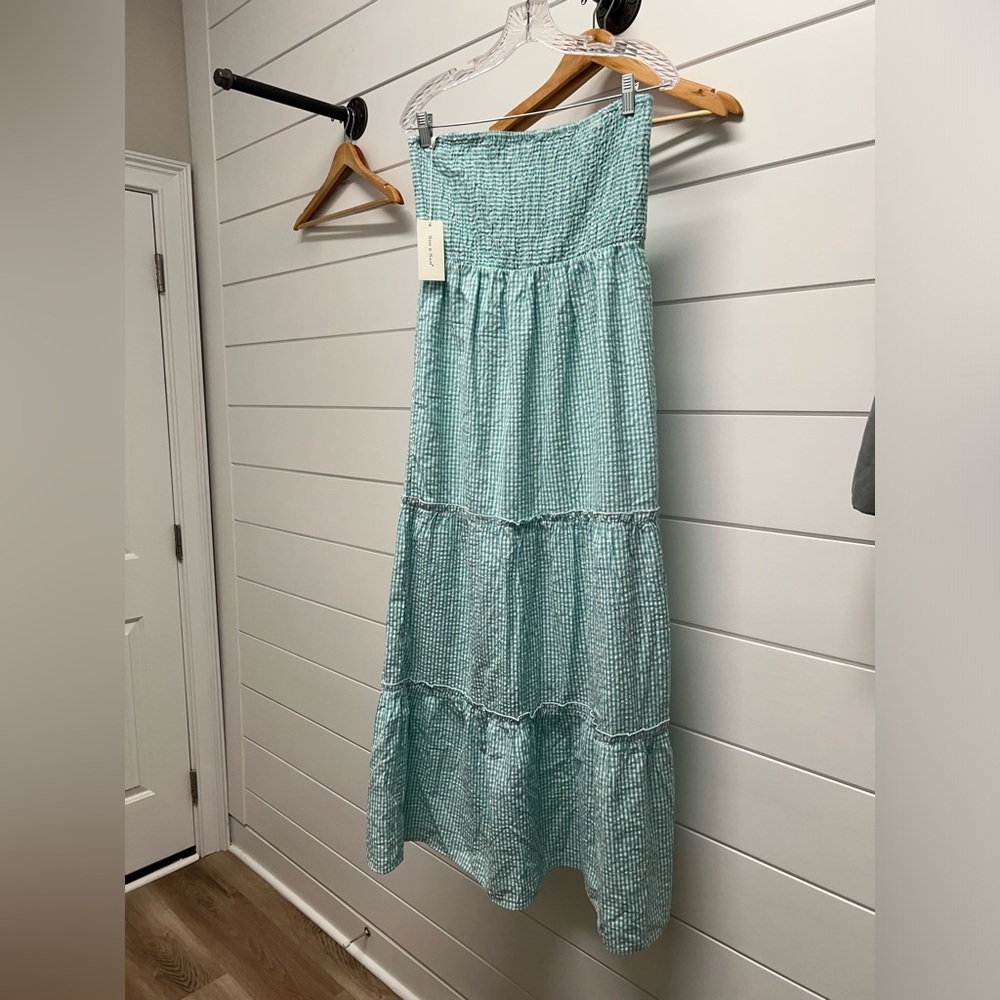 Maxi dress. NWT. Strapless! Brand Sim Sam